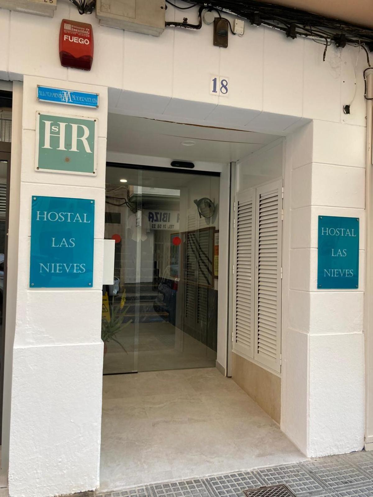 Hostal Las Nieves Cidade de Ibiza Exterior foto