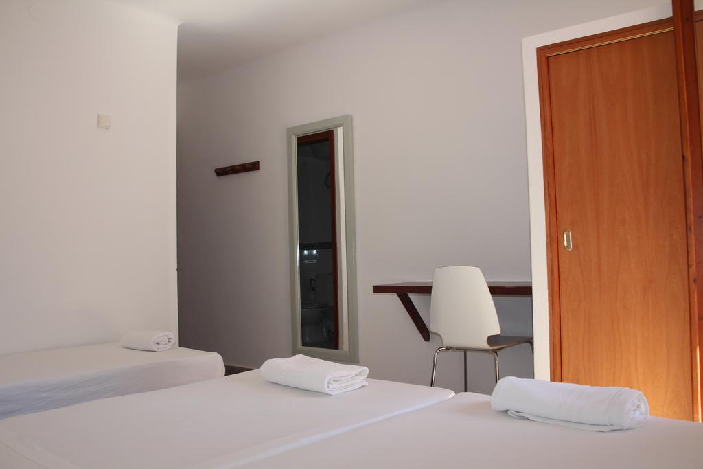 Hostal Las Nieves Cidade de Ibiza Exterior foto